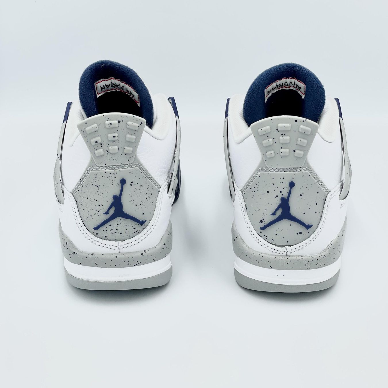 Jordan Damenschuhe: Jordan 4 Retro Midnight Navy White EU 39 – Neu und originalverpackt aus Erlinsbach von sasneakers 3