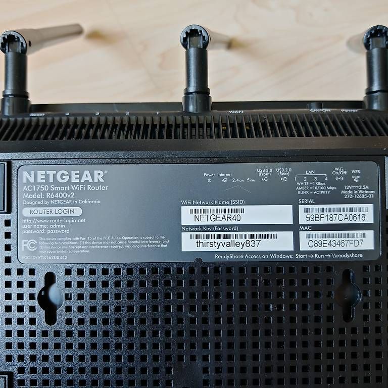Netgear Modems & Router: Netgear AC1750 WLAN Router R6400v2 – Gebraucht aus Ehrendingen von Drystara 1