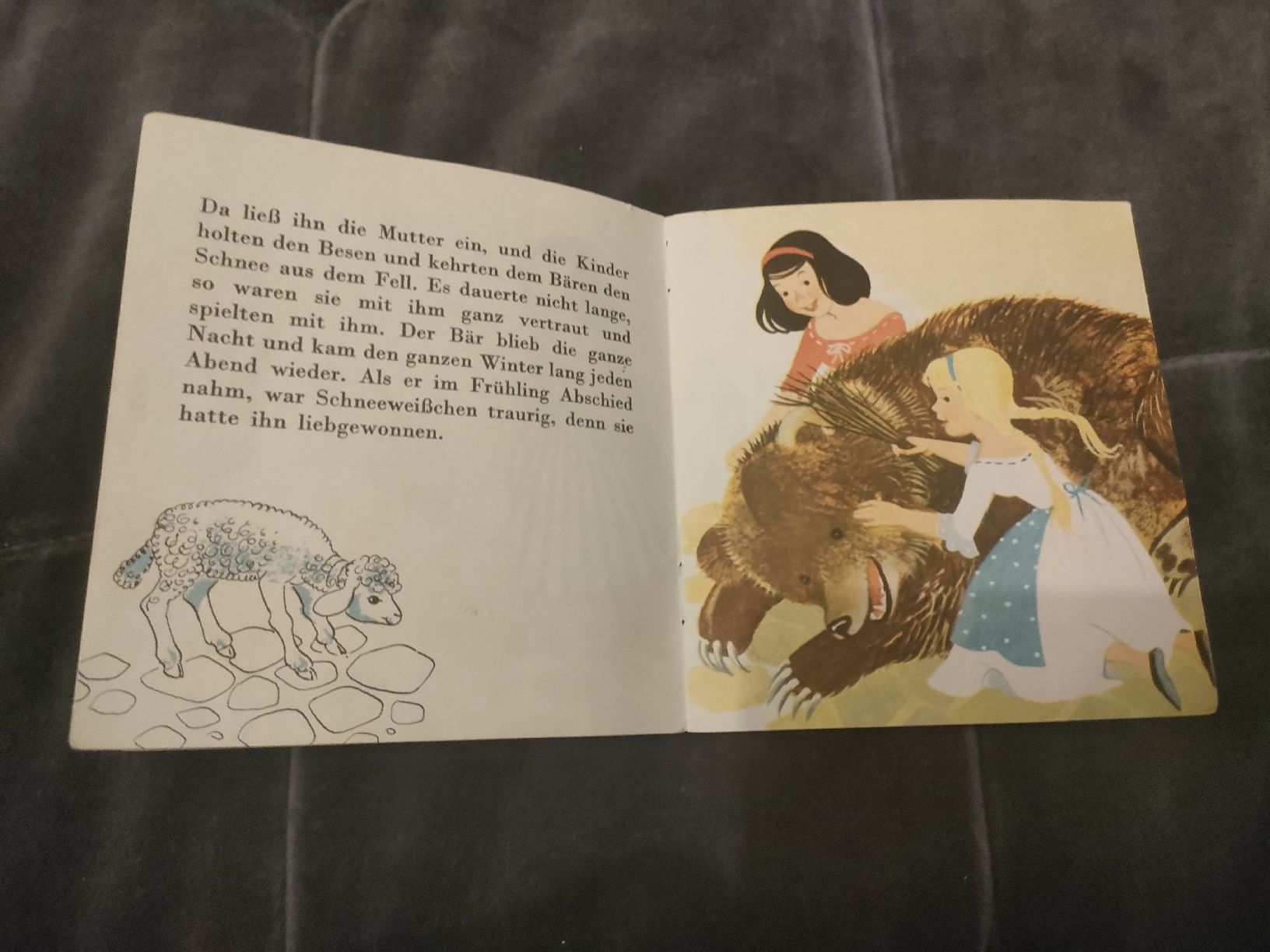 Libri: Schneeweisschen und Rosenrot Mini Büchlein – Usato da Muri AG venduto da Suiphi 3