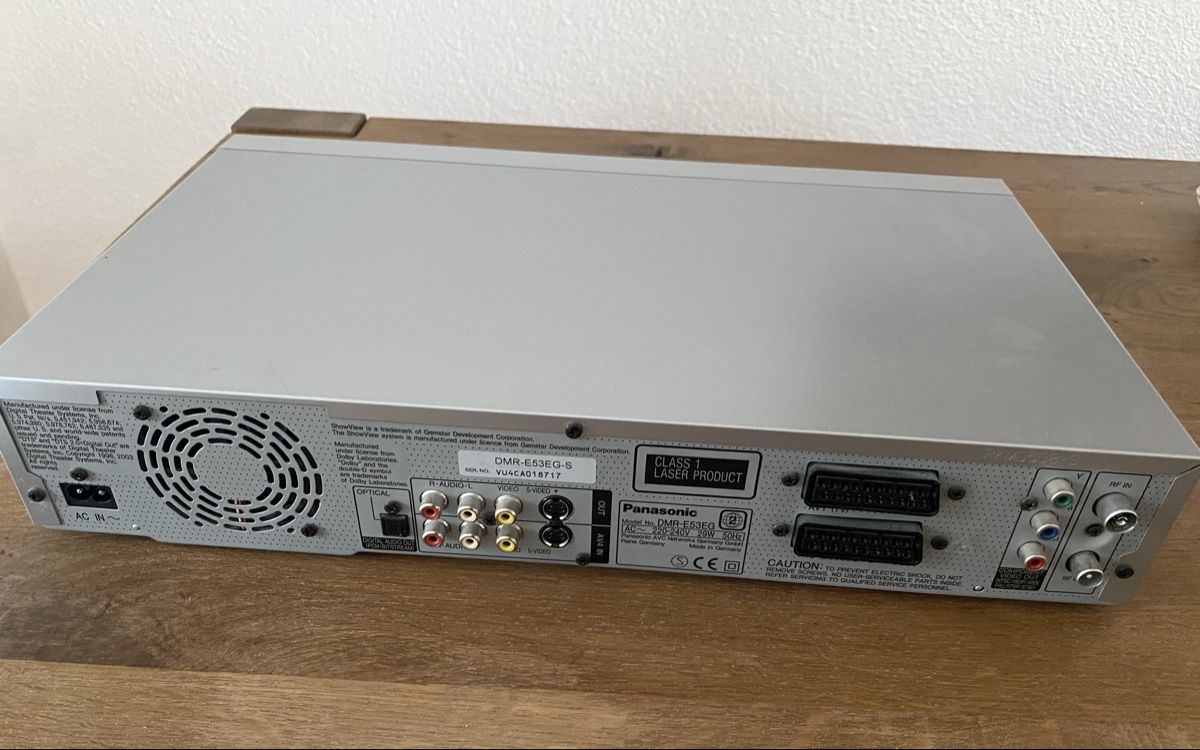Panasonic Systèmes audio & multimédias: Panasonic DVD Recorder – D'occasion à Winterthur par Jacca 1