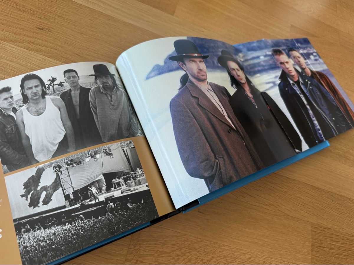 Bücher: U2 Experience + Innocence Tour Commemorative Book 2018 – Neu (gemäss Beschreibung) aus Küssnacht am Rigi von GloryDays1984 4