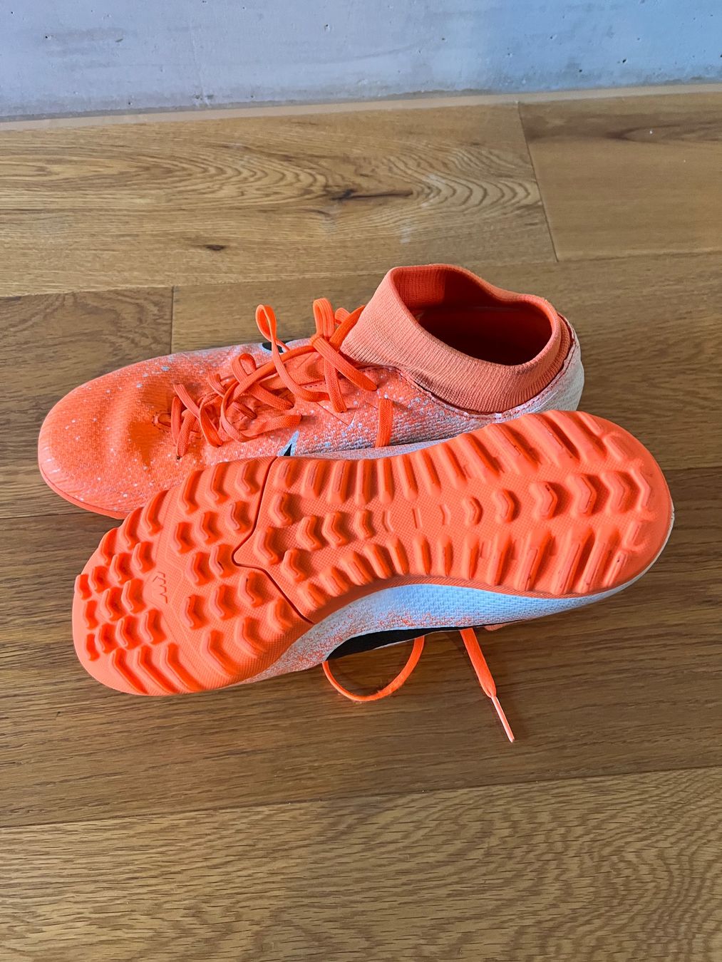 Nike Herrenschuhe: Fussball schuhe – Gebraucht aus Zürich von pth_bh7z 2