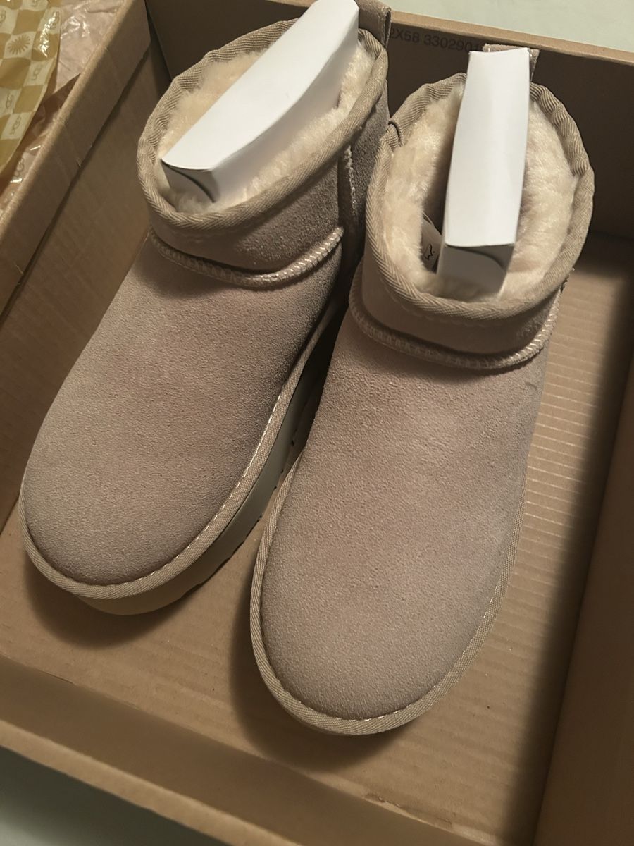 Ugg Scarpe da donna: Uggs Plateau Boots  – Nuovo e nell'imballaggio originale da Zürich venduto da whitelily 3