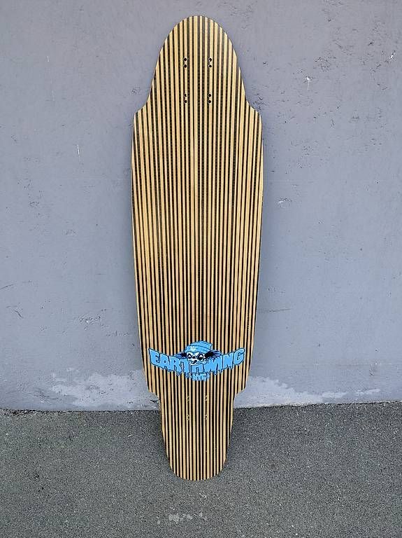 Skateboards: Lonboard EARTHWING deck mit carbon – Usato da Luzern venduto da Laranjet 1