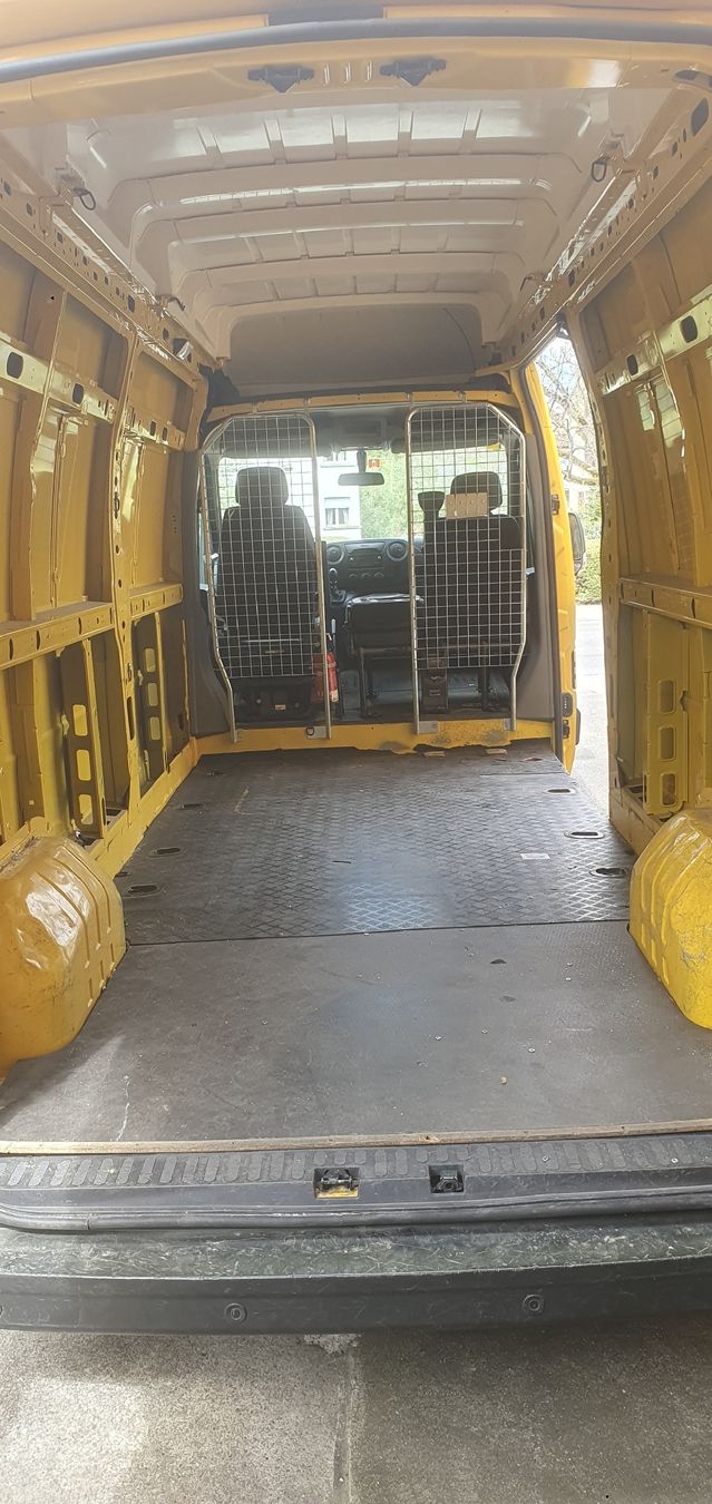 Renault Tutti i ricambio: Renault Master Stahlgitter – Usato da Lenzburg venduto da mar_kx6g 4