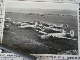 Flugplatz Dübendorf  1944 abgestellte B - 24 Bomber