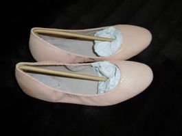 BLOCH Echt Leder Ballerinas Schuhe 37 weit Farbe lachs NEU