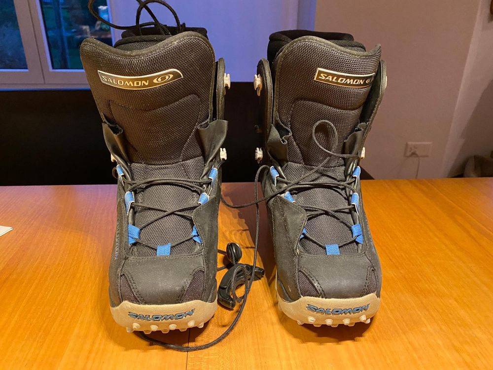 Snowboard mit Bindung und Schuhe für Kind Kaufen auf Ricardo