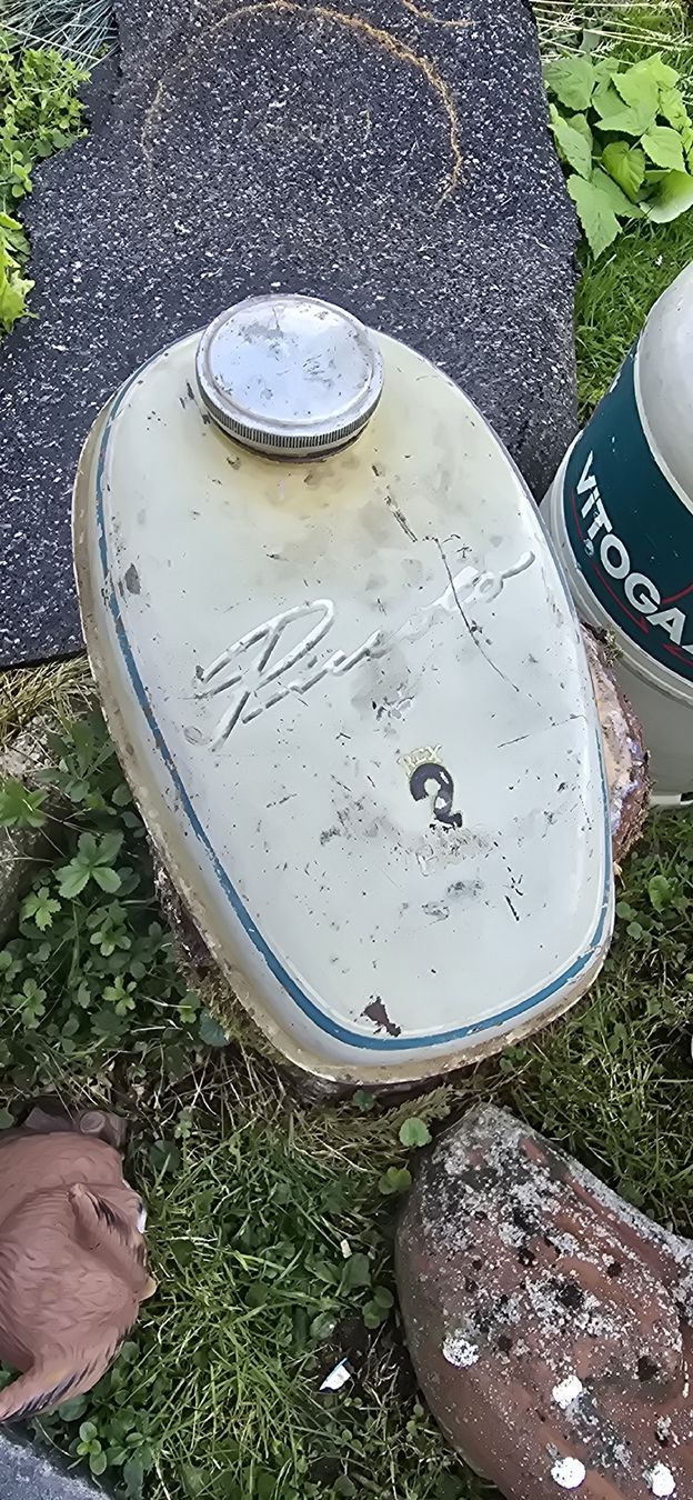 Sonstiges Fahrzeugzubehör: Rex Picollo Mofa tank 51 – Gebraucht aus Ibach von Speedrace