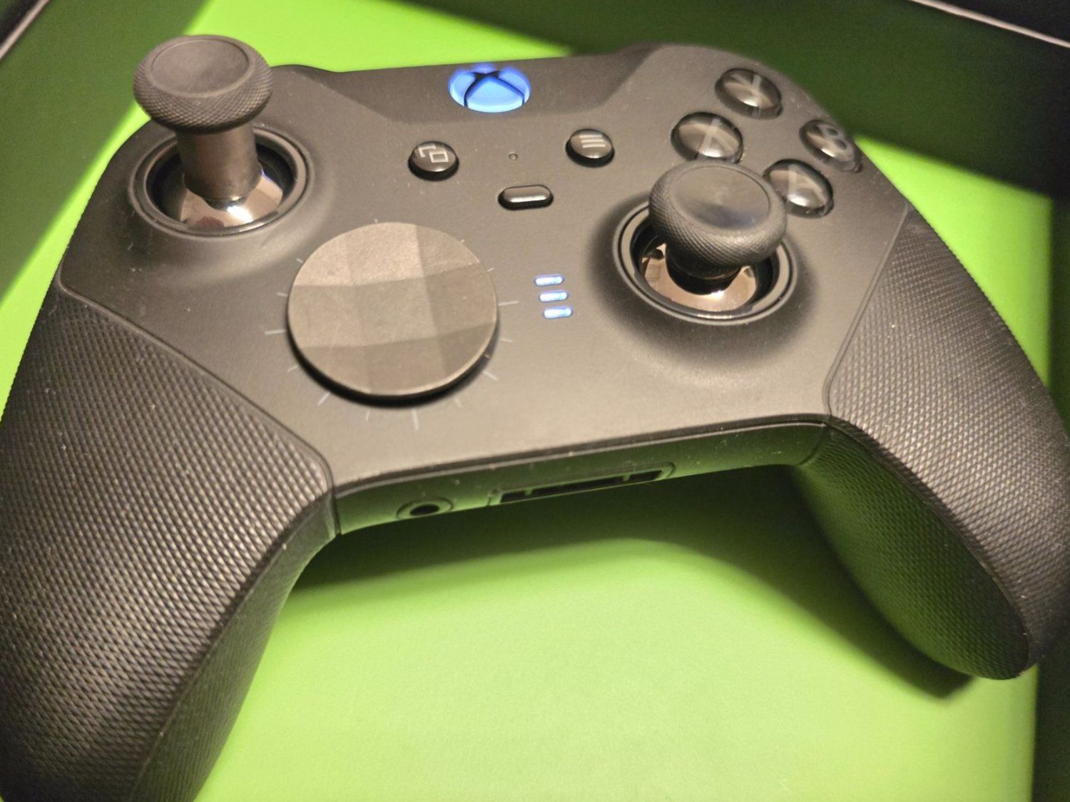 Microsoft Controller: Xbox Elite Wireless Controller Series 2 – Usato da Basel venduto da Zait