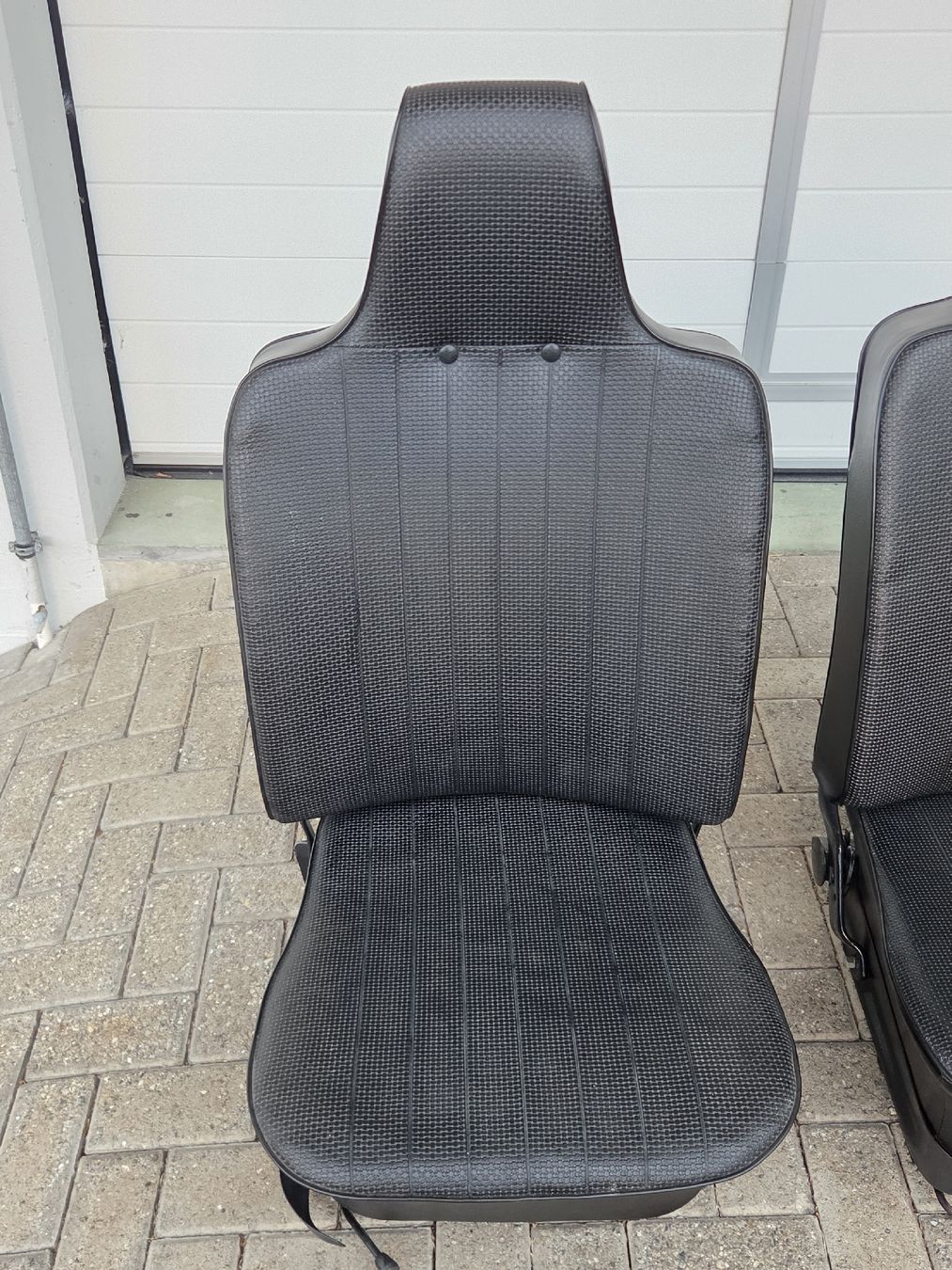 VW Tutti pezzi di ricambio auto: VW Käfer Sitz – Usato da Udligenswil venduto da ninja75 5