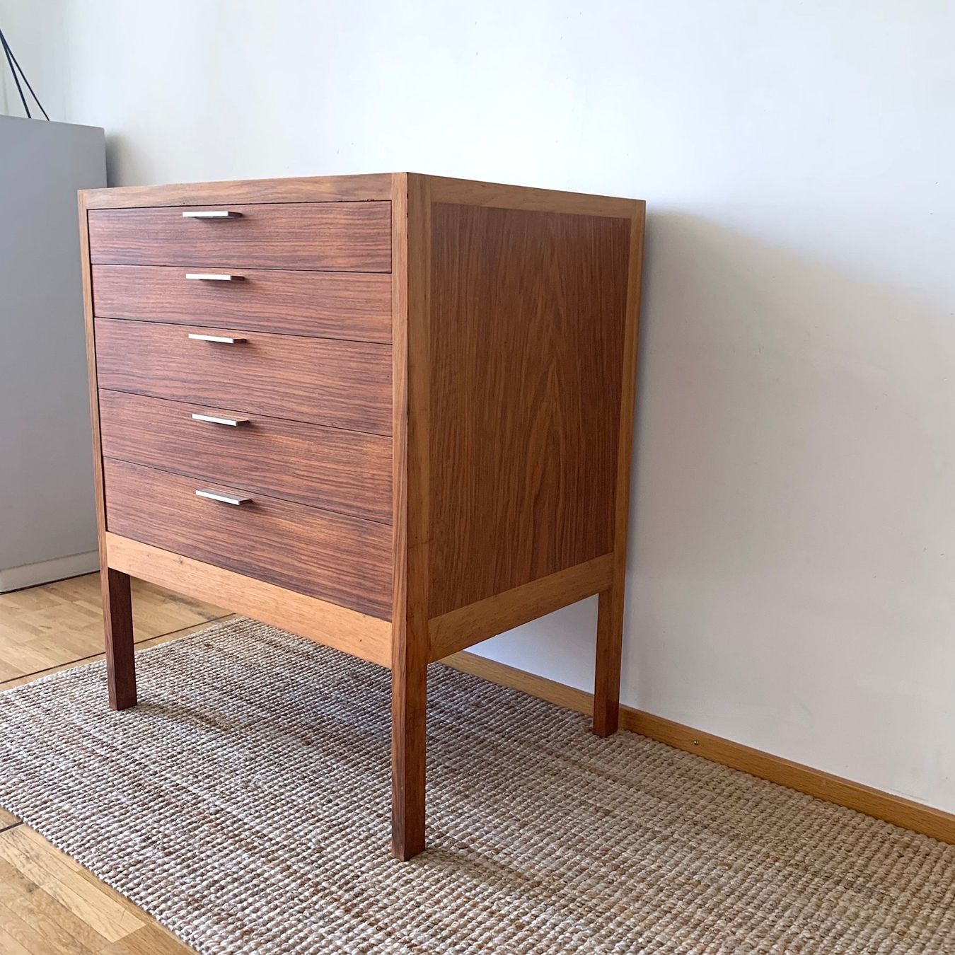 Cassettiere: Kommode/Sideboard aus den 60/70er Jahren – Usato da Winterthur venduto da Trouvailles-77 7
