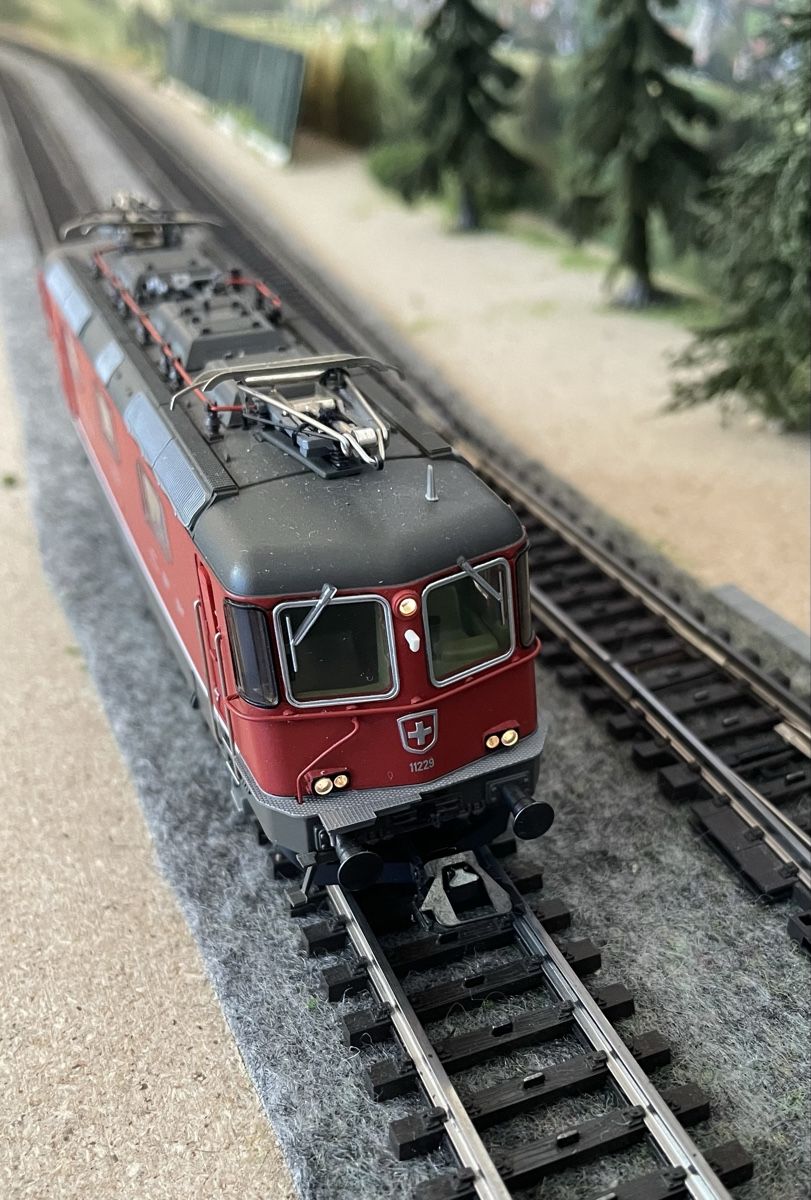 Märklin Modellini di ferrovie: Märklin 37348 SBB Re 420 Rot  – Usato da Blumenstein venduto da Ritschi 1