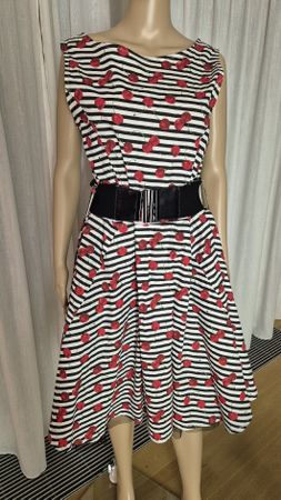 Swing / Rockabella-Kirschkleid