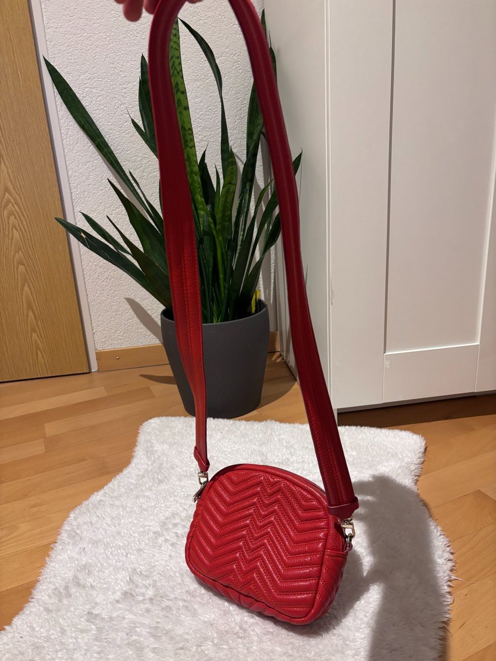 Maje Borse da donna: Maje Gürteltasche Crossbody Handbag – Usato da Zürich venduto da Abu95 8