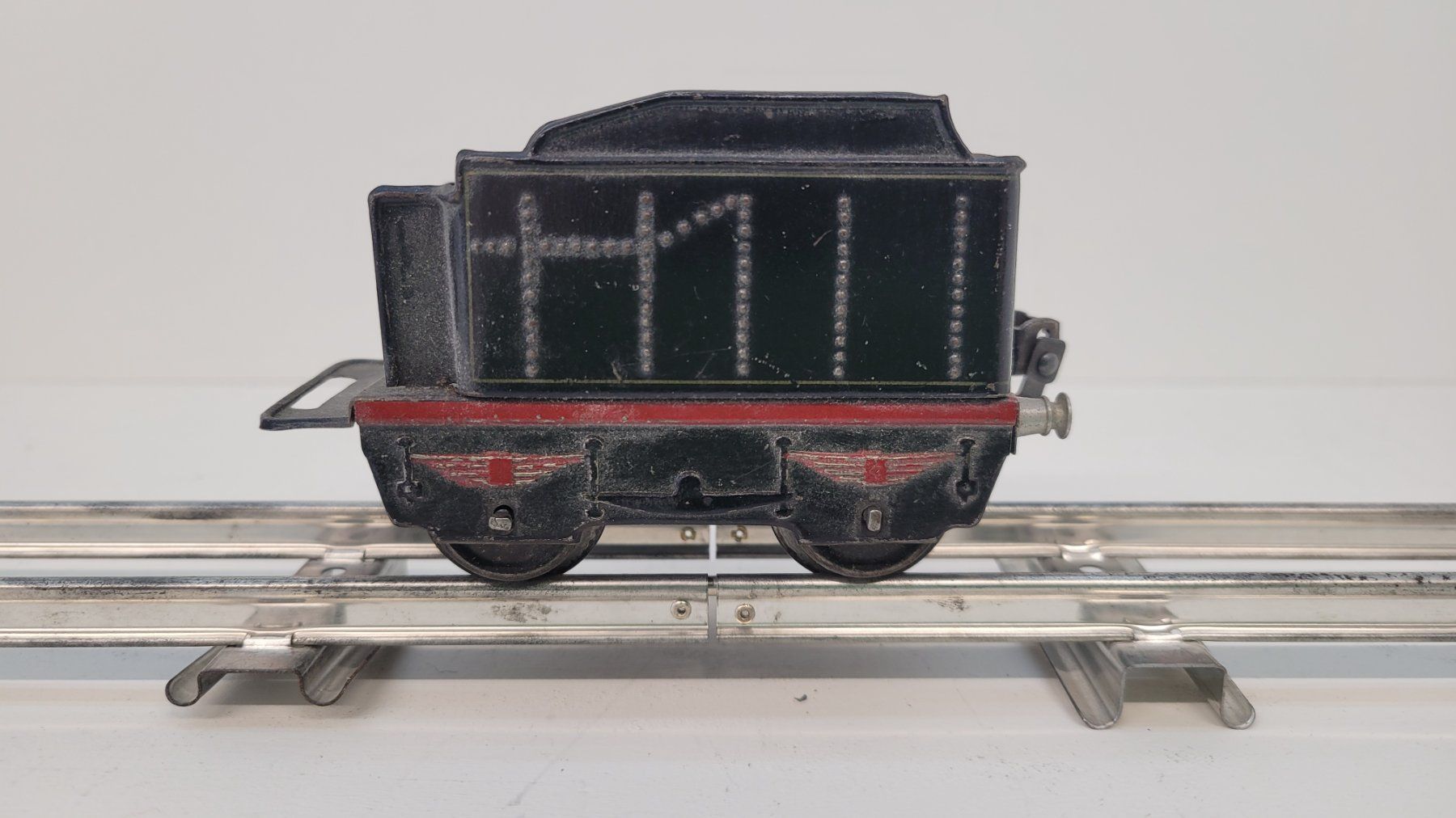 Märklin Modellini di ferrovie: Spur 0, Märklin Tender 909/0 – Usato da Büsserach venduto da ModellbahnDepot