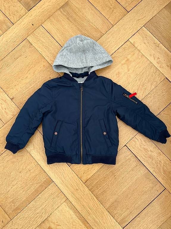 H&M Jacken: Jacke H&M Gr. 110 – Gebraucht aus Bern von tan_2rrh
