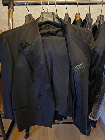 Kiton Anzug