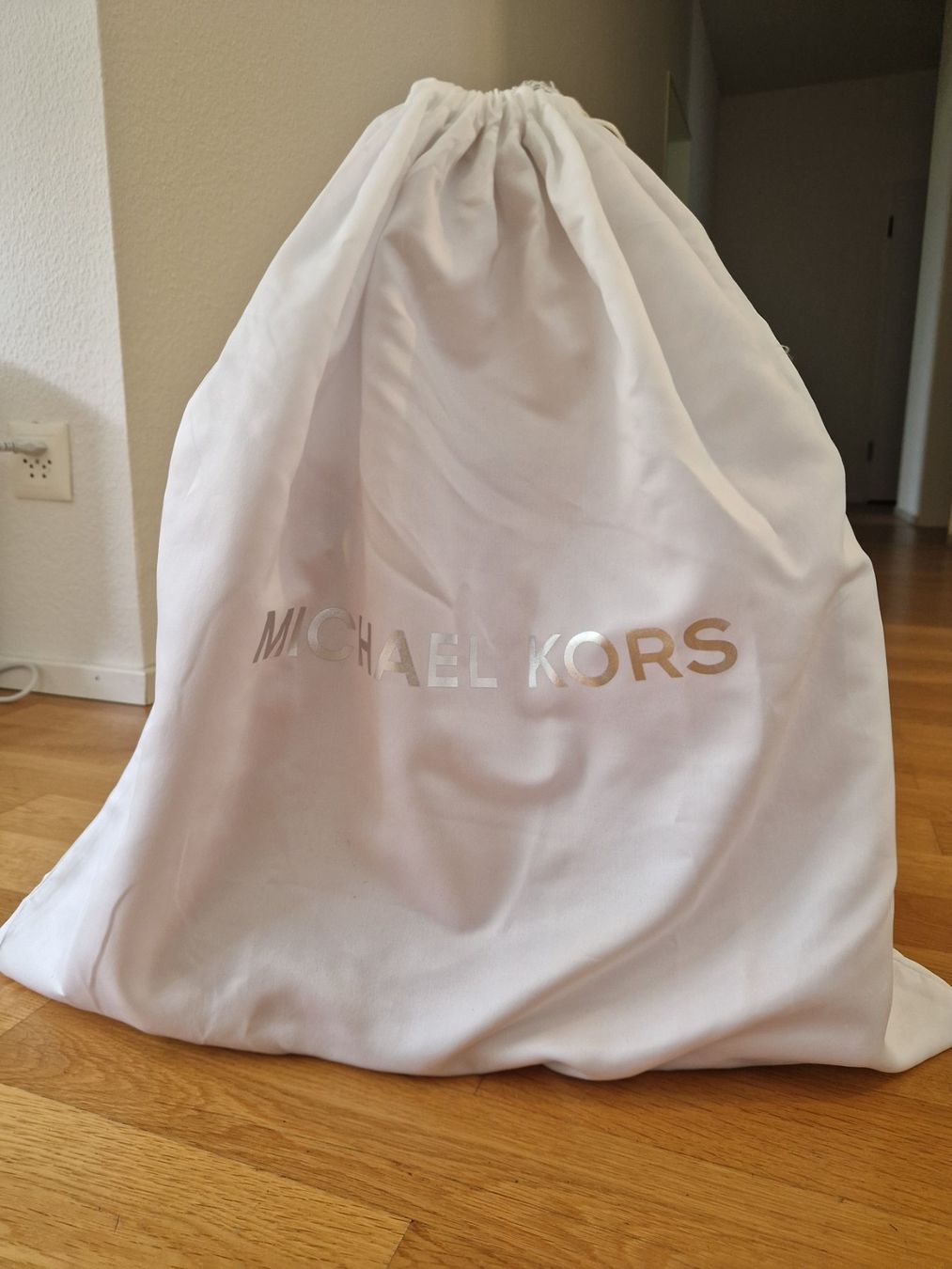 Michael Kors Borse da donna: Michael Kors Tasche, rot, neu – Nuovo (secondo la descrizione) da Baden venduto da sun_9 5