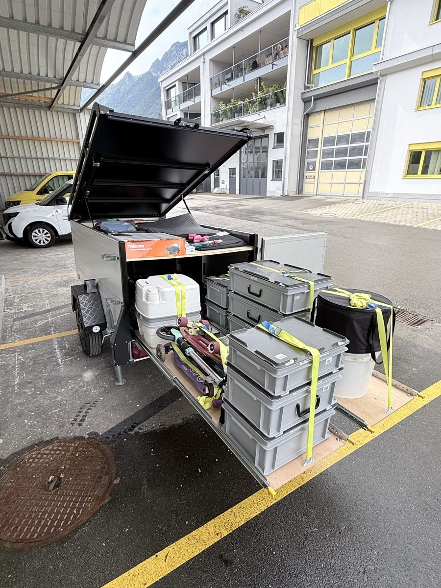 Rimorchi: Anhänger 750 Kg – Usato da Brunnen venduto da san_5s6h 4