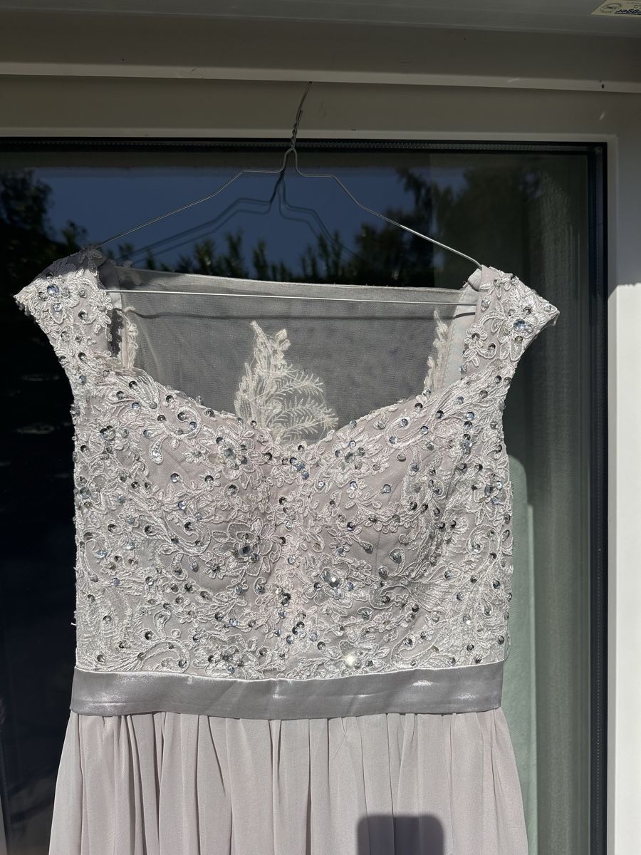 Robes: Ballkleid  – D'occasion à Erlenbach ZH par Domenica77 4