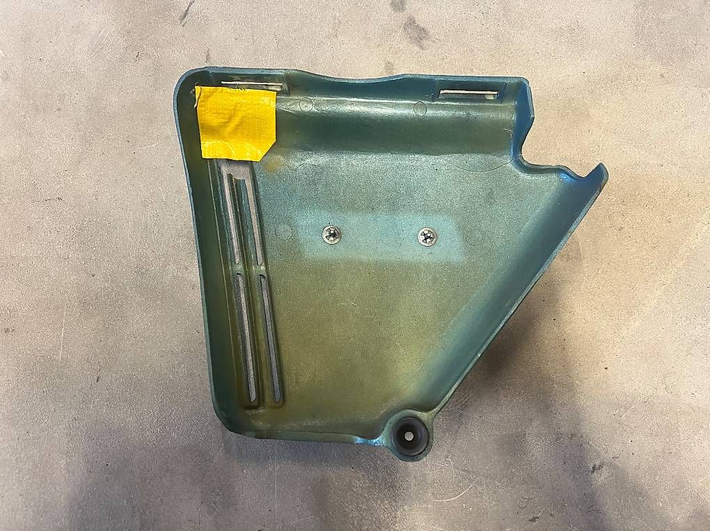 Tutti i ricambio per moto: Honda CB 250 G Abdeckung – Usato da Brunnen venduto da san_9qlb 1