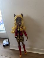 Monster High Clawdeen Wolf Puppe Top Zustand perfekt für Sam