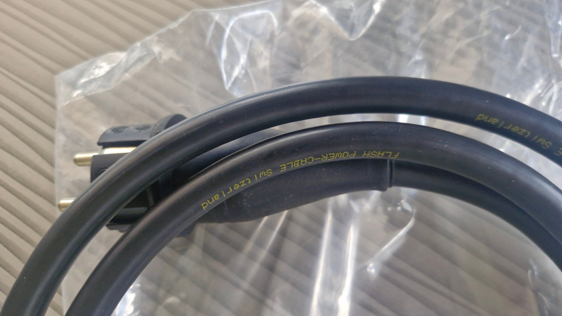 Cavi: FLASH POWER Netzkabel 1.5m / NEU – Nuovo e nell'imballaggio originale da Naters venduto da alfatom 1