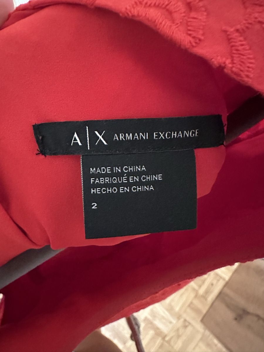 Armani Vestiti: Armani Kleid Rot US-Grösse 2 – Nuovo (secondo la descrizione) da Berikon venduto da sar_9zg5 4