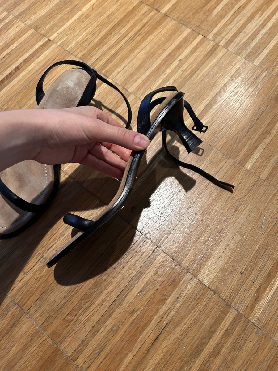 Other Stories Damenschuhe: And other stories sandals – Gebraucht aus Genève von mic_p669 1