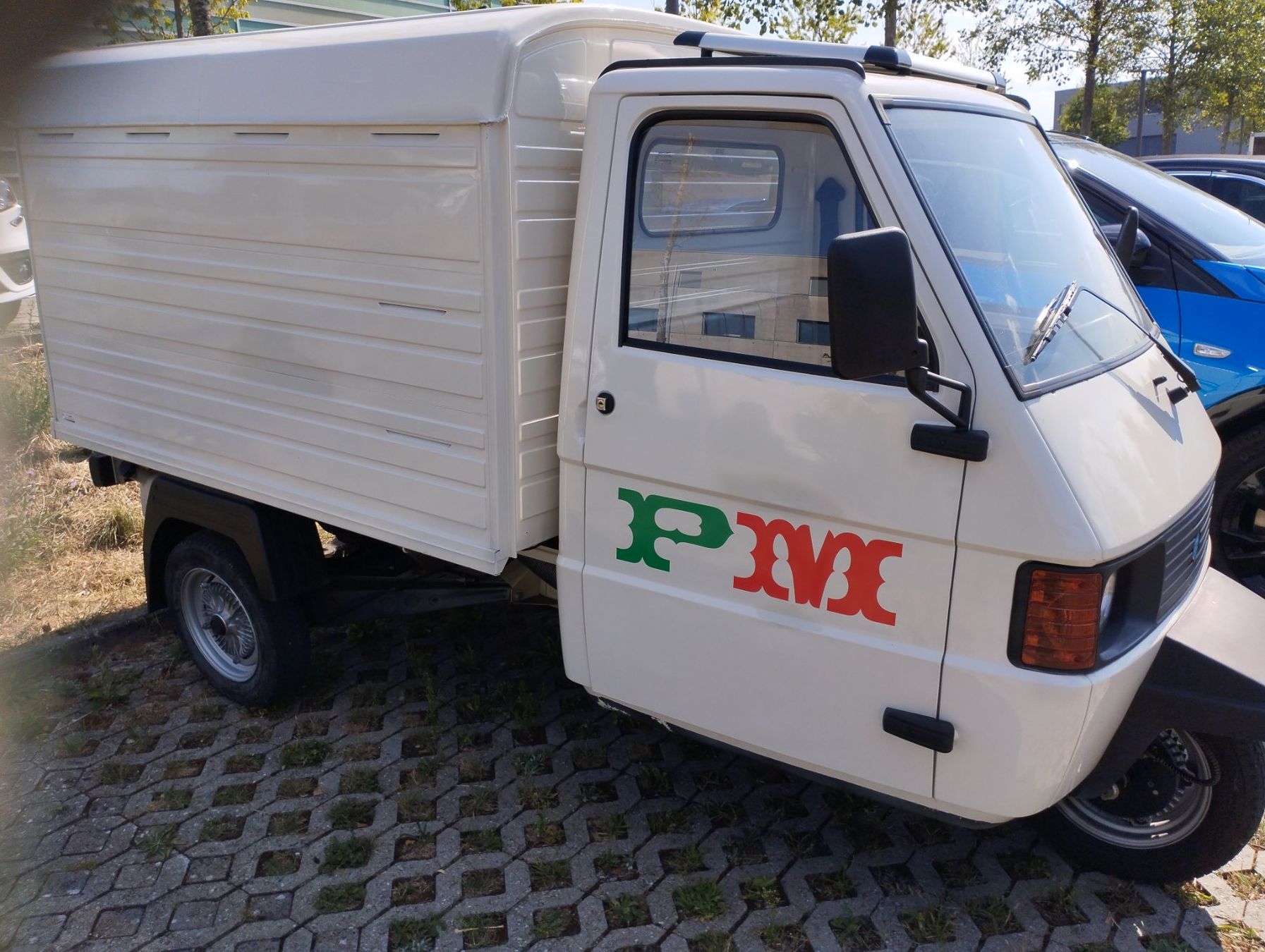Piaggio A tre ruote: Piaggio Ape TM 703 – Usato da Inkwil venduto da Patmei0 1