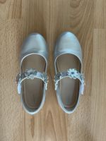 Silbrige Ballerinas, Gr. 29
