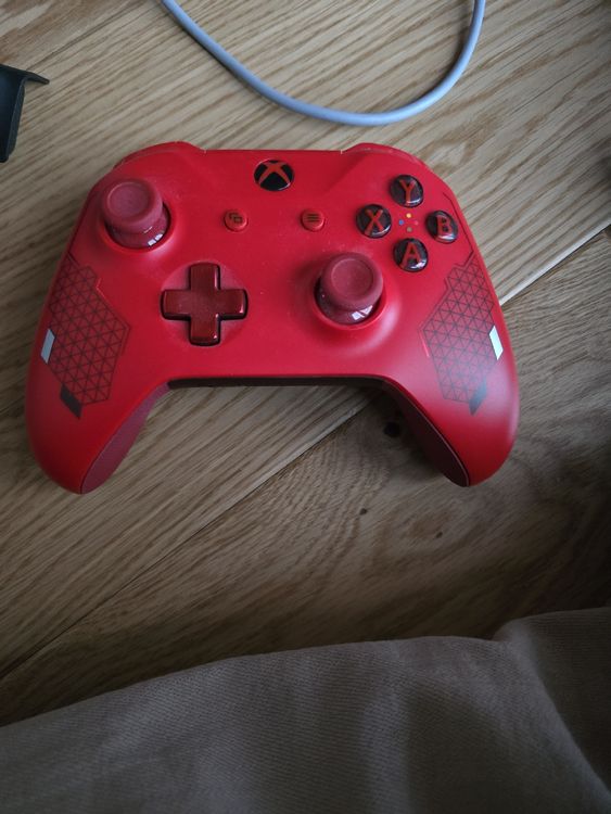 xbox one controller sport red RARE (Gebraucht) in Bôle für CHF 32 – mit ...