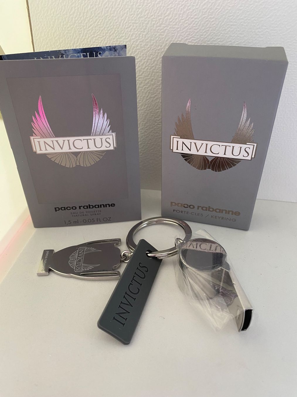Paco Rabanne Profumi & Eau de Toilette: Invictus de Paco Rabanne – Nuovo e nell'imballaggio originale da Bouveret venduto da wes_7zll