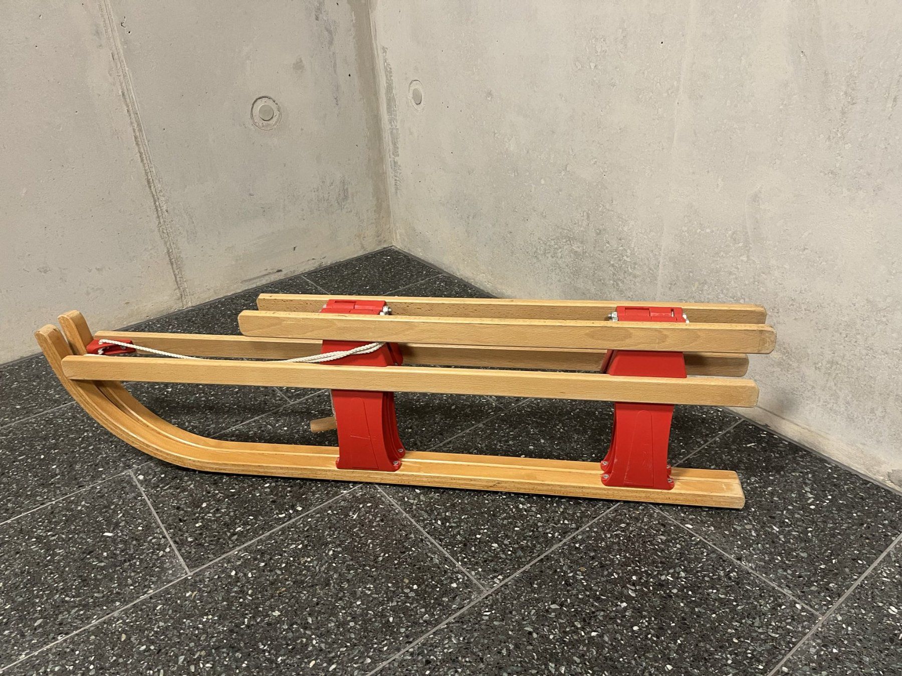 Schlitteln: Klappschlitten – Gebraucht aus Biel/Bienne von com_qnr5 1