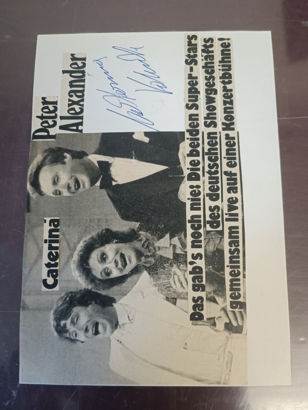 Autografi: Caterina Valente  - Handsigniert – Usato da Menziken venduto da Artographs