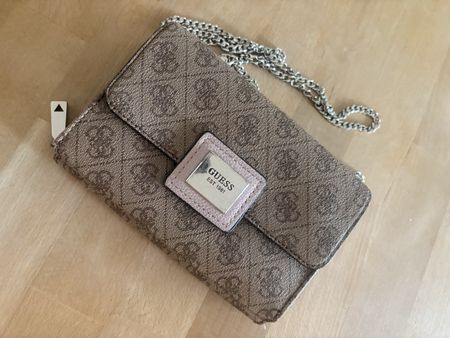 Guess Damen Handtasche braun mit Logo guter Zustand