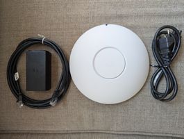 Ubiquiti UniFi AP-AC-LR Access Point - Good Condition!