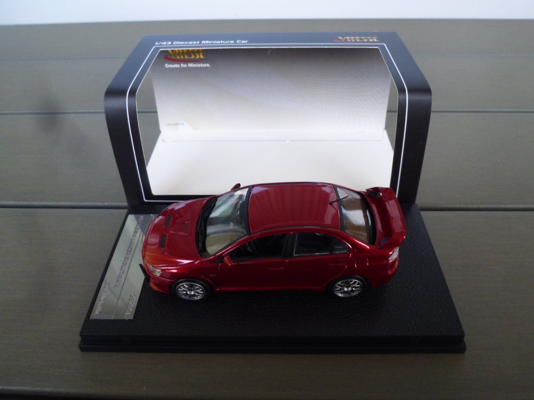 Mitsubishi Modellini d'auto: Mitsubishi Lancer Evolution X – Nuovo e nell'imballaggio originale da Flawil venduto da Imperiosud 5