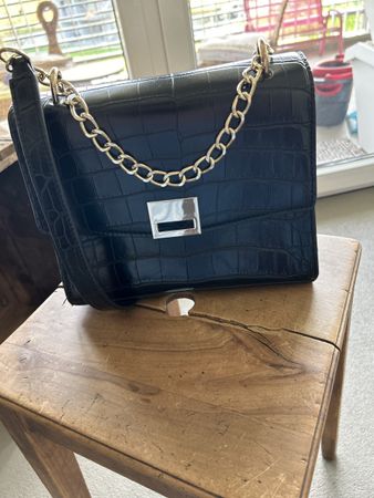 Sac à main Zara effet croco noir