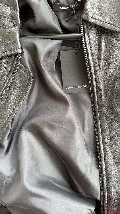 Giacche: Schwarze Echtlederjacke Gr. 42, neuwertig! – Nuovo (secondo la descrizione) da Winterthur venduto da -BeHappy24- 5