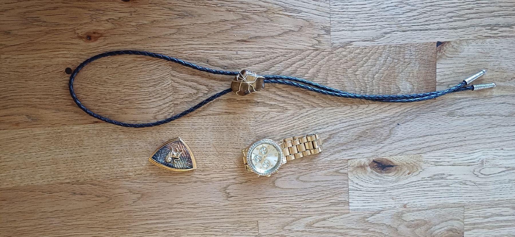 Autres bijoux: Lot Modeschmuck Uhr – D'occasion à Flawil par Pinkmalibu 4