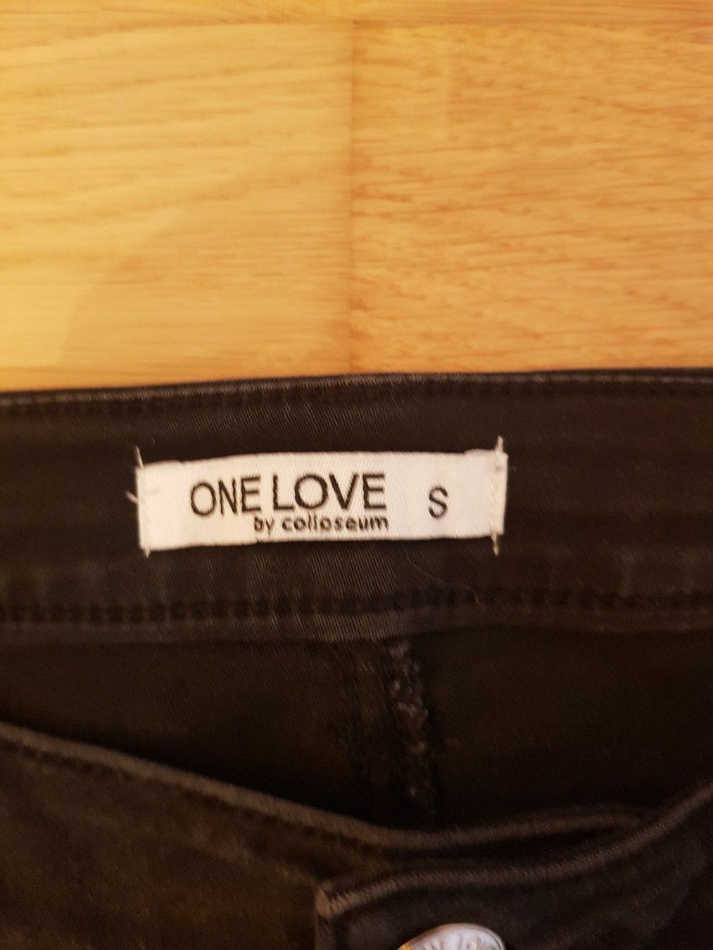 Jeans: Jeans, schwarz, Colosseum, Gr S – Usato da Liestal venduto da corneb 3