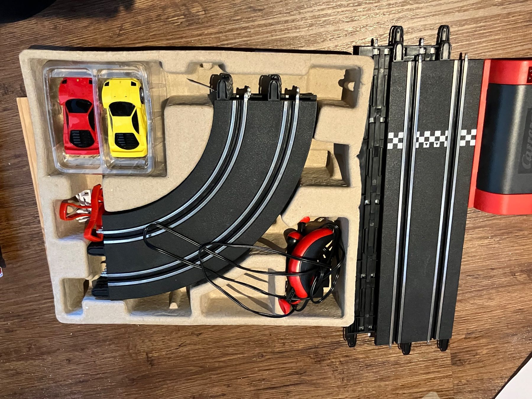 Carrera Rennbahnen: CARRERA GO!!! - First Rennbahn mit 2 Autos – Defekt aus Möriken AG von schmueke01 1