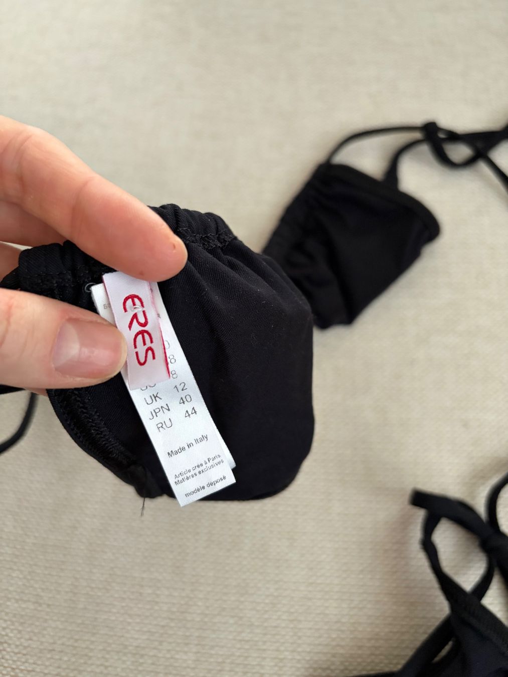 Costumi da bagno & Bikini: Eres Bikini Schwarz Gr. S/M wie neu – Nuovo (secondo la descrizione) da Lachen SZ venduto da dar_hjg9 2