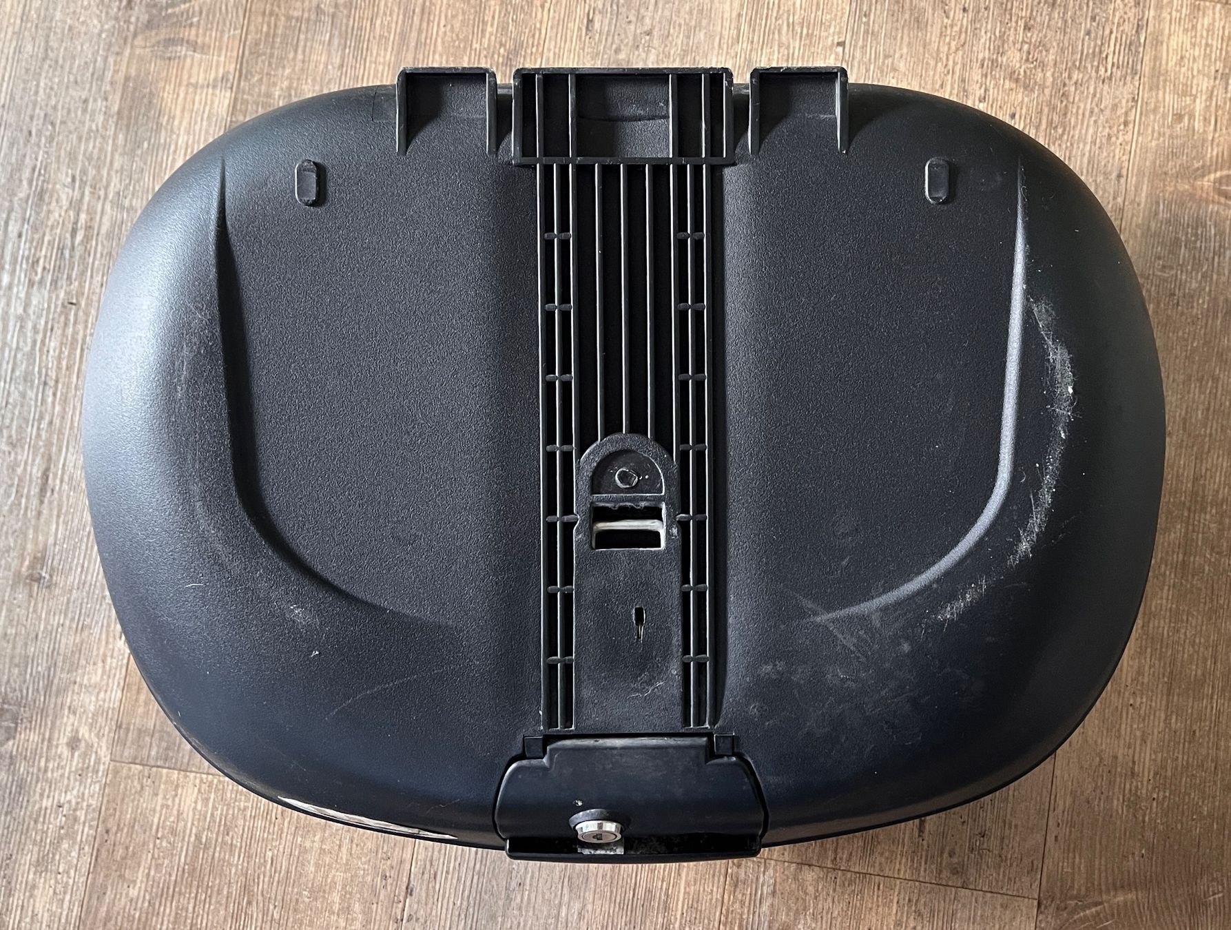 Topcase: Top case SHAD SH 46 / capacité pour 2 casques intégraux – Usato da Saas-Fee venduto da Pisen 6