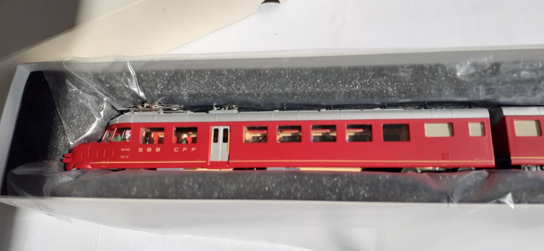 Morep Modelleisenbahnen: Morep HO, DC, Double-fleche, 27L 2 70  – Gebraucht aus plan-les-ouates von jare01