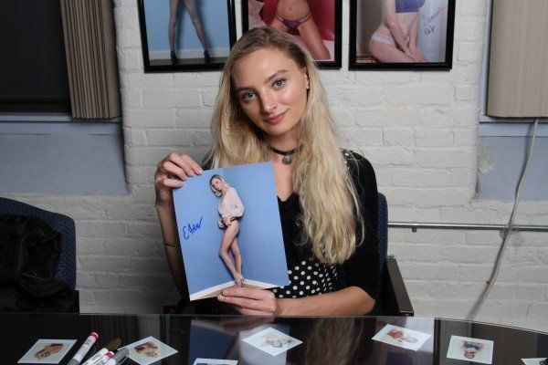 Autografi: Emily Trudeau / Originalautogramm – Usato da Schwyz venduto da racingautographs 1