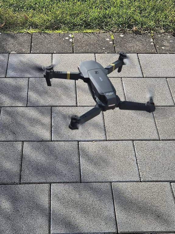 RC Modellbau: Drohne Emotion mit Kamera – Gebraucht aus Vinelz von aaronme 4