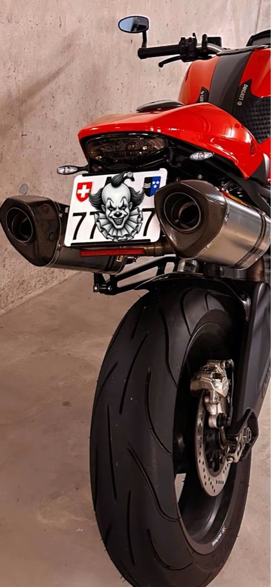 Ducati Auspuffanlagen: Akrapovic Slip On – Gebraucht aus Hunzenschwil von AH_90 2